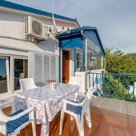 Apartment Malvina Mali Lošinj Exteriör bild