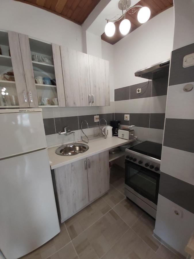 Apartment Malvina Mali Lošinj Exteriör bild